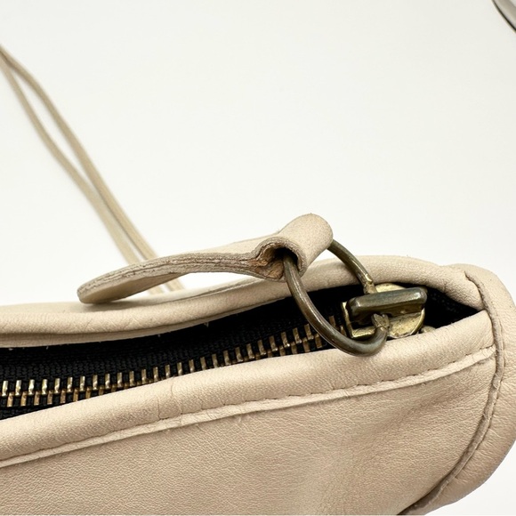 Vintage Coach Double Strap Swinger Bone Cream Leather Crossbody Bag - Picture 13 of 16